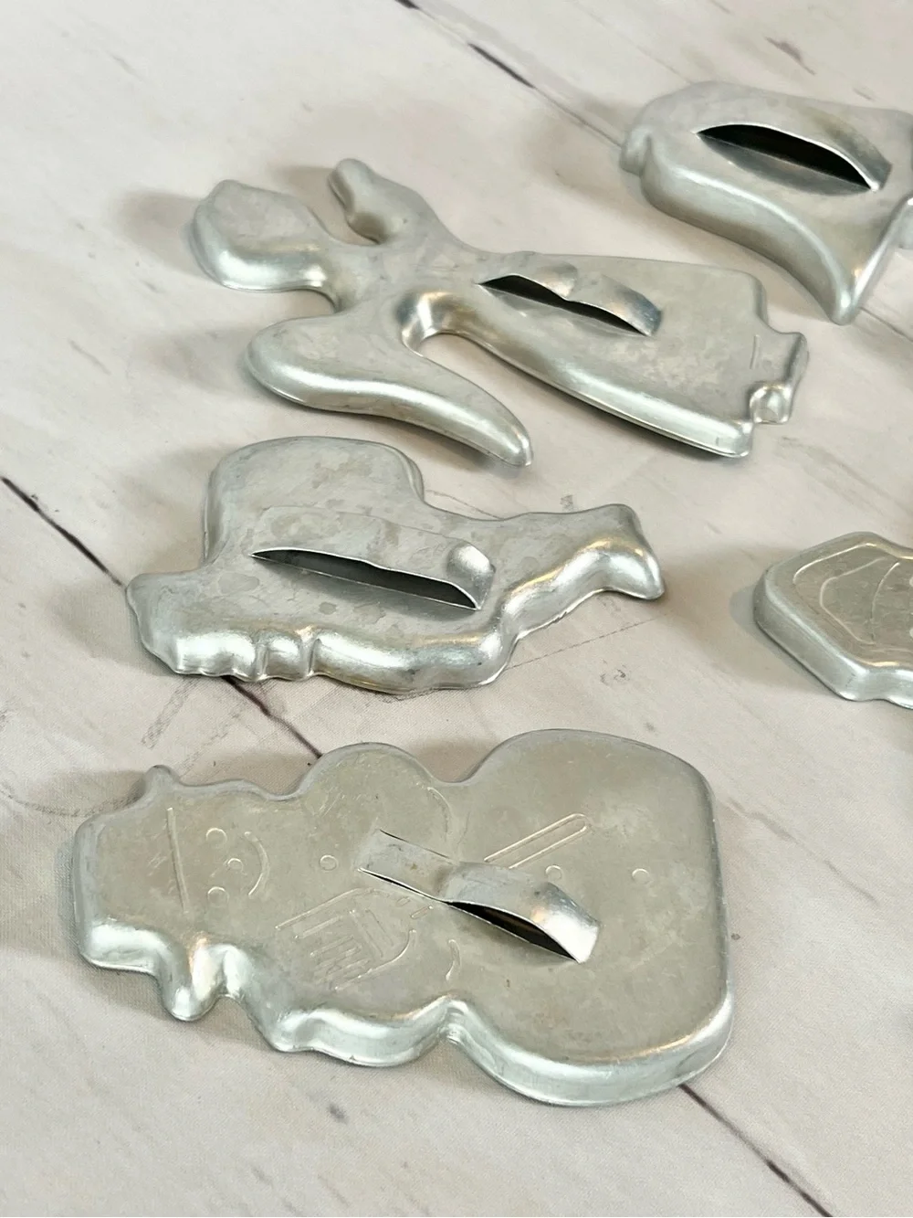 Vintage MCM Aluminum Christmas Cookie Cutters Set of 7 With Handles Retro